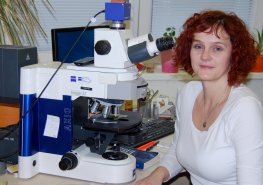 Učitelky z dětské chirurgie a zdravotní klaunky rozdávaly předvánoční radost