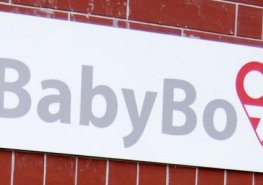 Vandal poškodil babybox v Pardubické nemocnici, dočasně je mimo provoz