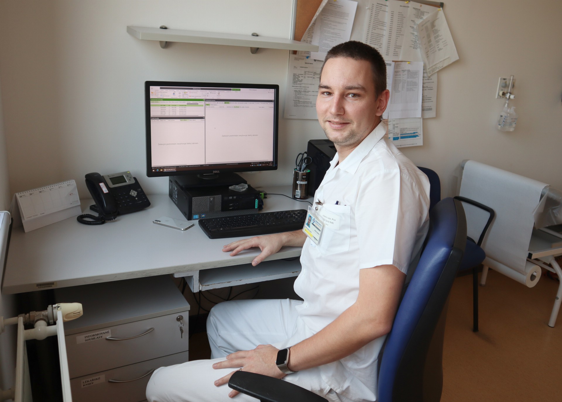 Většina infekčních onemocnění je vyléčitelná, ne pouze léčitelná. Infekční lékařství je velice perspektivní obor, říká mladý lékař