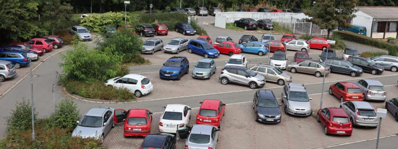 Pardubická nemocnice uzavře pro veřejnost spodní parkoviště